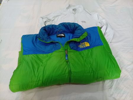 CR11907 Vintage The North Face Mix Bundle