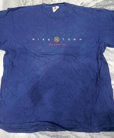 Schönes Nike T-Shirt