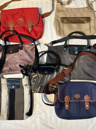 Longchamp Original Mixed Tote Bag Bundle – 30 Pieces – Assorted Colours & Styles