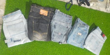 ECKO UNTLD. AND OTHER MIX BRANDS SHORTS (D 272)
