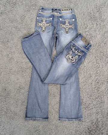 ***Y2K Rhinestone Flare Jeans – Retro Embellished Fashion Collection