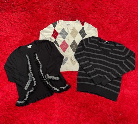 Y2K Sweaters - wc#170 (15/09)