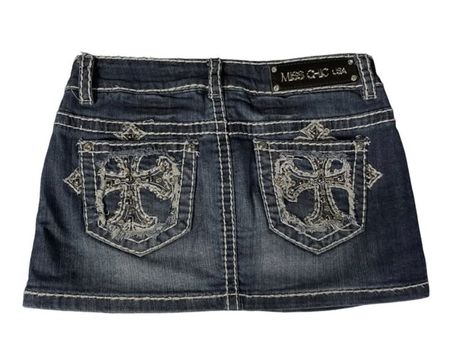 Y2K mini denim skirts & Shorts 😍