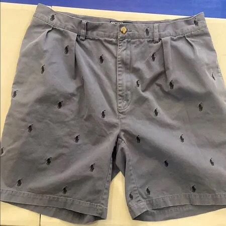 Shorts polo Ralph Lauren en premium vintage et de bonne qualité disponibles.