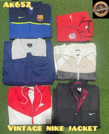 Vintage Nike jacket ak652