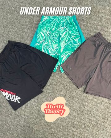 Under Armour Shorts - (01/08)