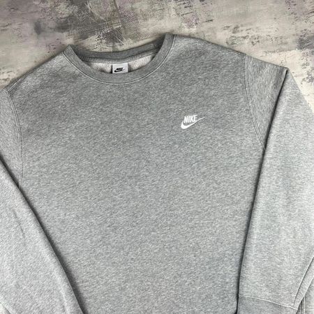 Nike premium sweatshirt Crew neck ⚜️