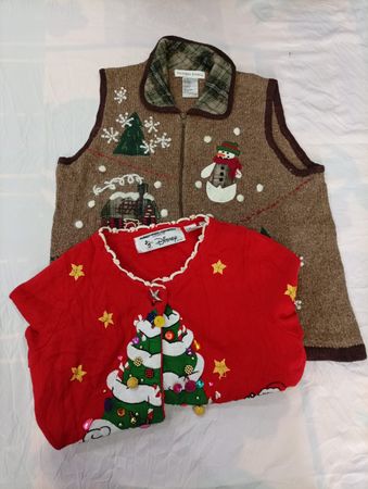 CR12373 Christmas Sweaters