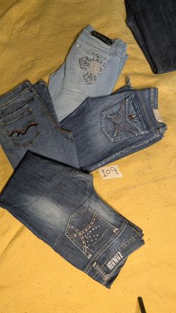 Gorgeous flare jeans 🥳