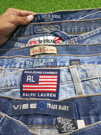 RAPH LAUREN UNDANDERE MIX-MARKE JEANS (A 240)
