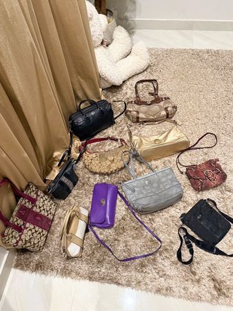 Authentic mix coach handbags deak
