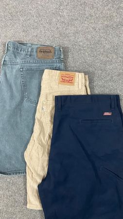 Marken-Shorts