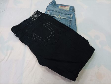 CR11406 Vintage True Religion Herrenjeans