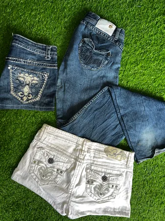 Apple bottoms &0ther brands jeans &shorts &skirts BN ok