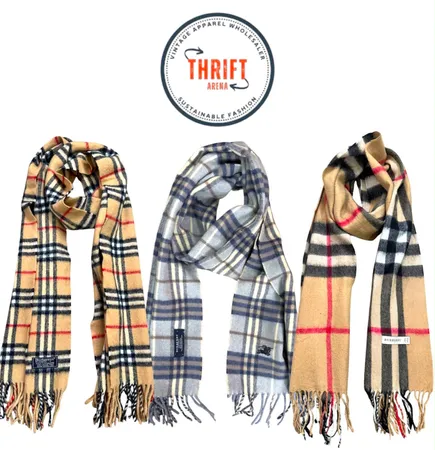 Burberry Vintage Lambswool & Cashmere Scarves – Authentic 80s/90s Styles, Grade A Condition