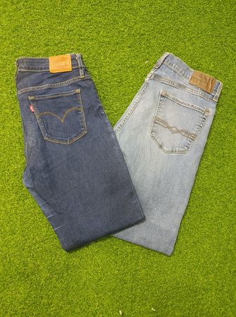 Vintage Levi's Jeans — luxury thrift find ✨
