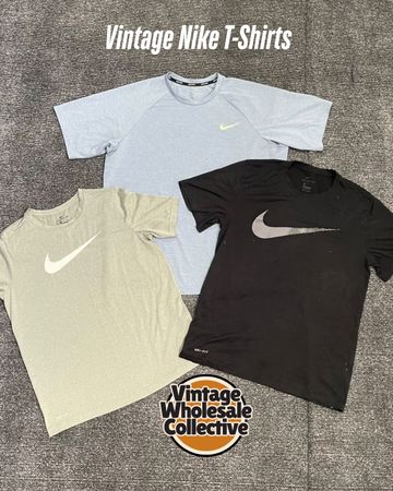 🔴 Vintage Nike T-Shirts - (30/09)