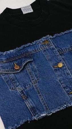 CR2239 UPGEZYKLTES DENIM-PANEL-T-SHIRT
