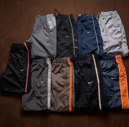 Premium Vintage Nike Baggy TrackPants