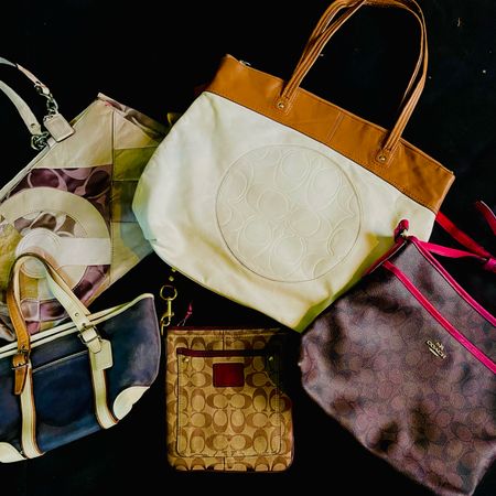 COACH HANDBAGS