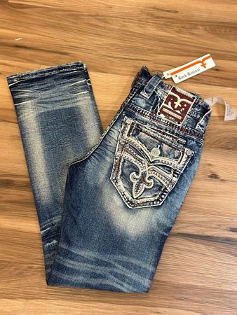 Wahre Religion und Rock Revival Jeans