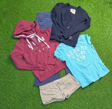 8079 - Abecrombie, Hollister, Aeropostale Shorts, Half Sleeves T-Shirts, Sweaters, Hoodies and Trousers