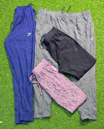 6973 - Gymshark Leggings And Trousers