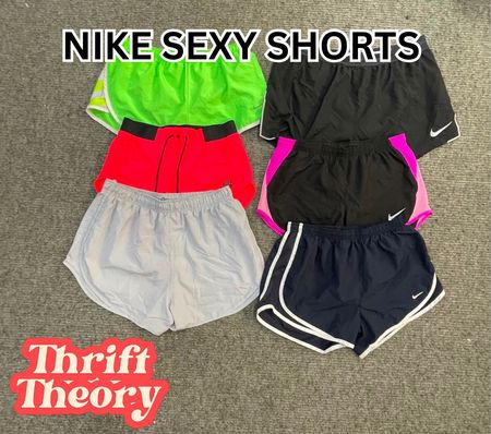 Nike Sexy Shorts - (18/07)