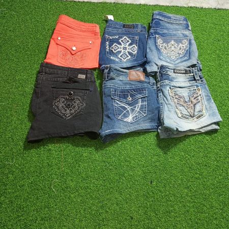 VIGOSS ET AUTRES MARQUES VÊTEMENTS FEMMES MINI MICRO SHORTS (C 427)