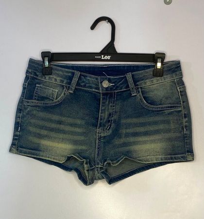 Y2K Mini skirt