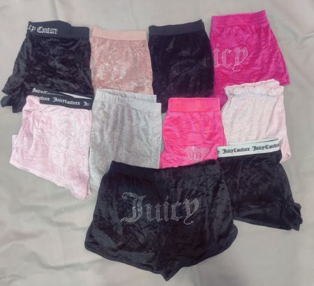 Juicy couture velvet shorts