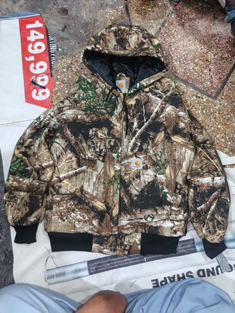 Maßgeschneiderte handverlesene Carhartt Rework-Stil Jacken