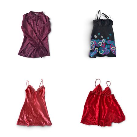 15 women’s tank tops with high quality.