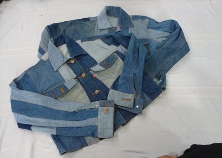 CR11019 Upcycled Levi’s Cropped Jackets