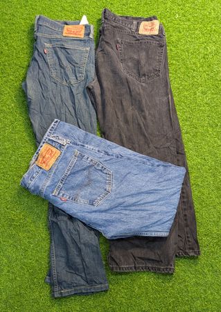 8096 - Levi's Jean and Cotton Pant