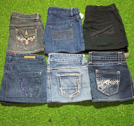 MAURICES AND OTHER MIX BRANDS MINI SKIRTS (C 329)