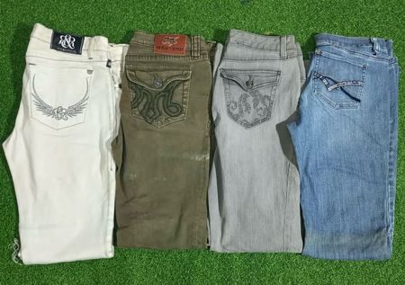 ROCK & REPUBLIC AND OTHER MIX BRANDS JEANS (B 177)