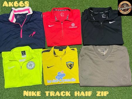 Nike track haif zip ak668
