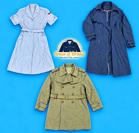Y2k style trenchcoats