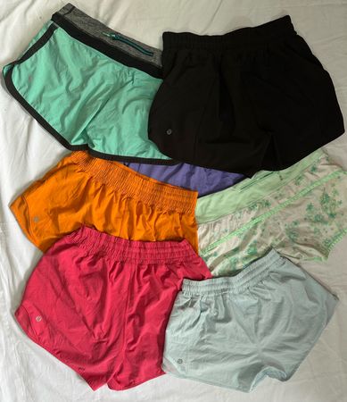 Lululemon Sexy Shorts B # 305