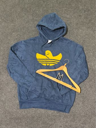 Adidas vintage hoodies and sweatshirts