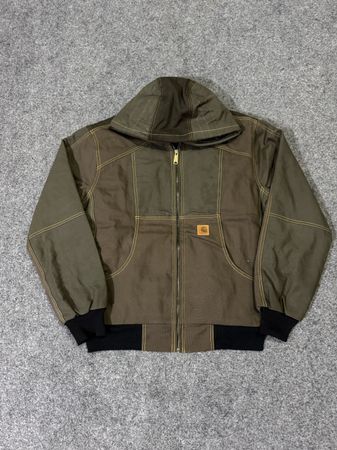 アップサイクル カーハート フーディ