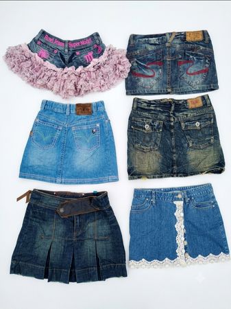 Y2K Cute Girl Vibe Denim Mini Skirt
(VM-210)