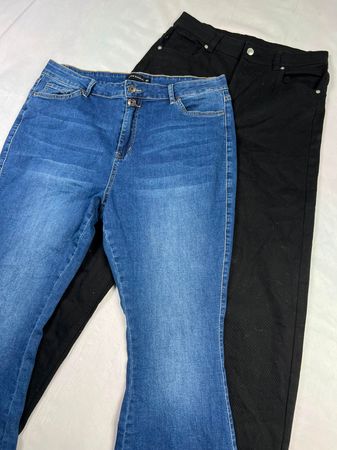 Bootcut jeans