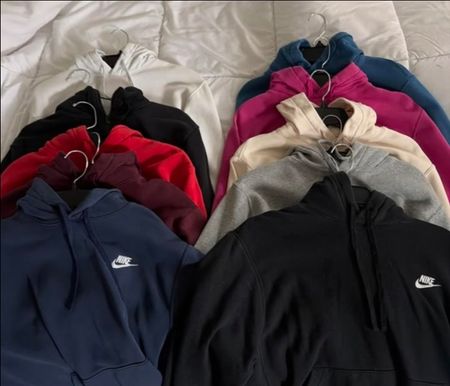 ẞranded Vintage Ñike Hoodies