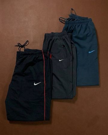 Classical Nike Baggy TrackPants