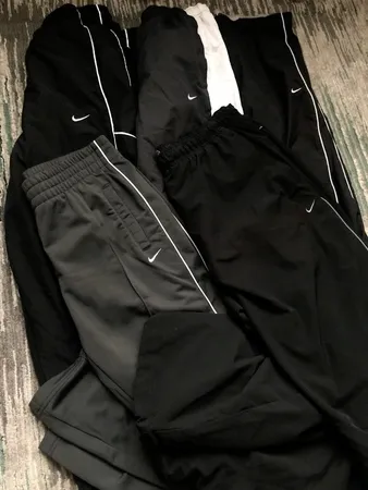Prêmiûm Vintage ẞåggy Ñike TrackPants