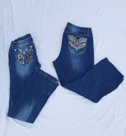 Y2K Mix Detailing Jeans (brands) Miss Me , True Religion & Rock Revival etc .