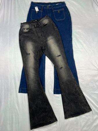 Bootcut jeans