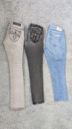 **Miss Me True Religion Rock Revival – Coleção de Estilo Skinny & Capri**